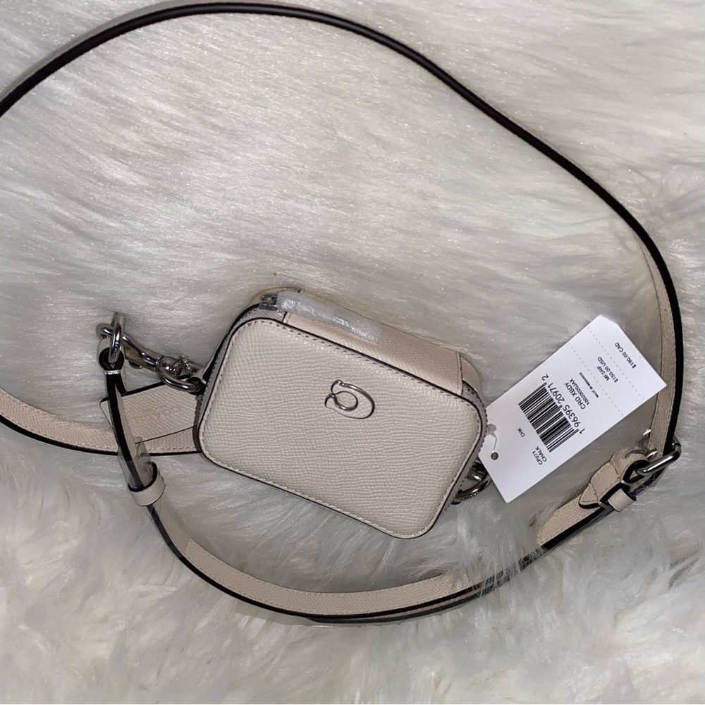 Coach leather crossbody pouch card case New - Picture 13 of 14